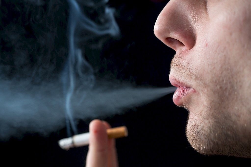 Tupakoinnin lopettaminen hidastaa MS-taudin etenemistä