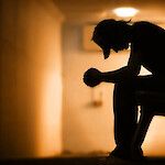 Vanhemman itsemurhayritys lisää nuoren itsemurhayrityksen riskiä