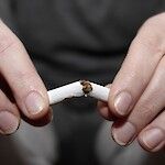 Tukea tupakoinnin lopettamiseen suurimmasta osasta terveyskeskuksia