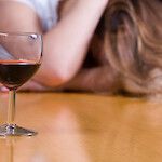 Alkoholin juominen monesti viikossa lisää aivohalvauskuoleman vaaraa