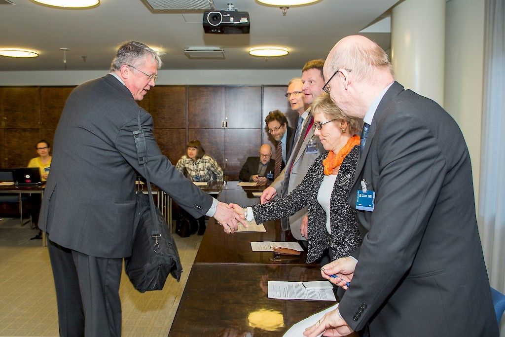 Terveysalan järjestöt jättivät päättäjille yhteisen viestin