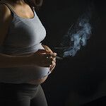 Nikotiinilaastarit eivät auta vieroittumaan tupakasta raskauden aikana