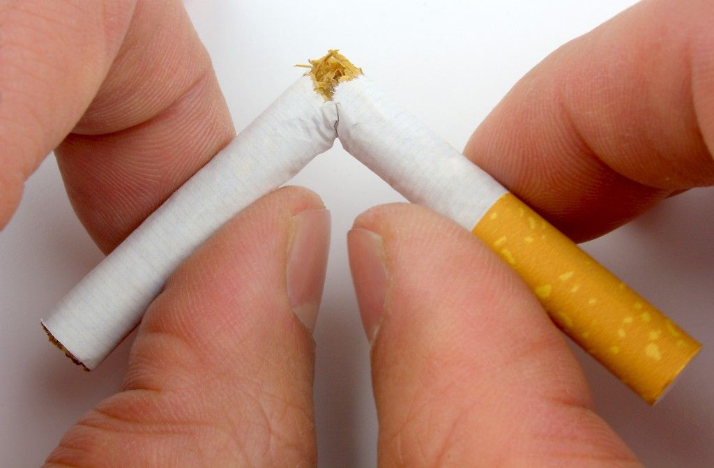 Tutkimus: Vertaistuki auttaa tupakoinnin lopettamisessa