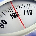 Tutkimus: Lihavuus lisää pitkien sairauspoissaolojen riskiä
