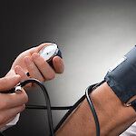 Uusi menetelmä käyttöön hankalahoitoisen verenpaineen hoidossa