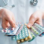 Lääkäreitä valistettiin – turhat antibioottikuurit vähenivät