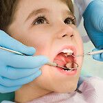 Askelmerkkejä hyvään lasten hammashoitoon