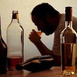 Valtaosa alkoholistien läheisistä kokee, että tarjolla ei ole riittävää apua