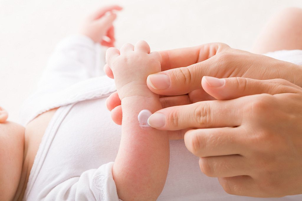 Monesti allergiat periytyvät ja on tyypillistä, että suvusta löytyy lähempää tai kauempaa muitakin allergikkoja.