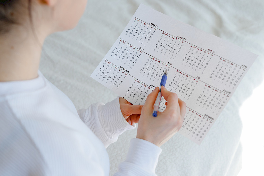 Oirepäiväkirja voi auttaa tunnistamaan PMS:n oireet.