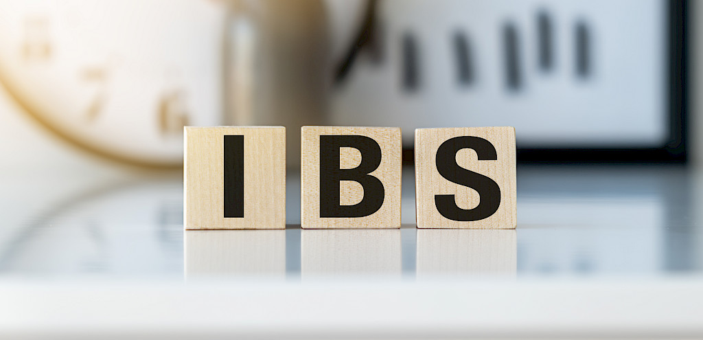 IBS tulee englanninkielen sanoista "irritable bowel syndrome".