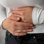 Dyspepsia tarkoittaa ylävatsaoireita